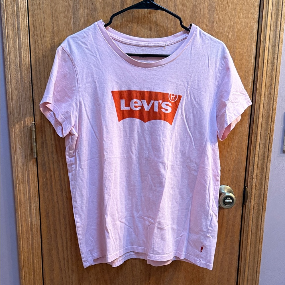 Levi's Light Pink Short Sleeve Tee with Red Logo